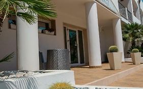 Donnosanto Residence Torre Santa Sabina